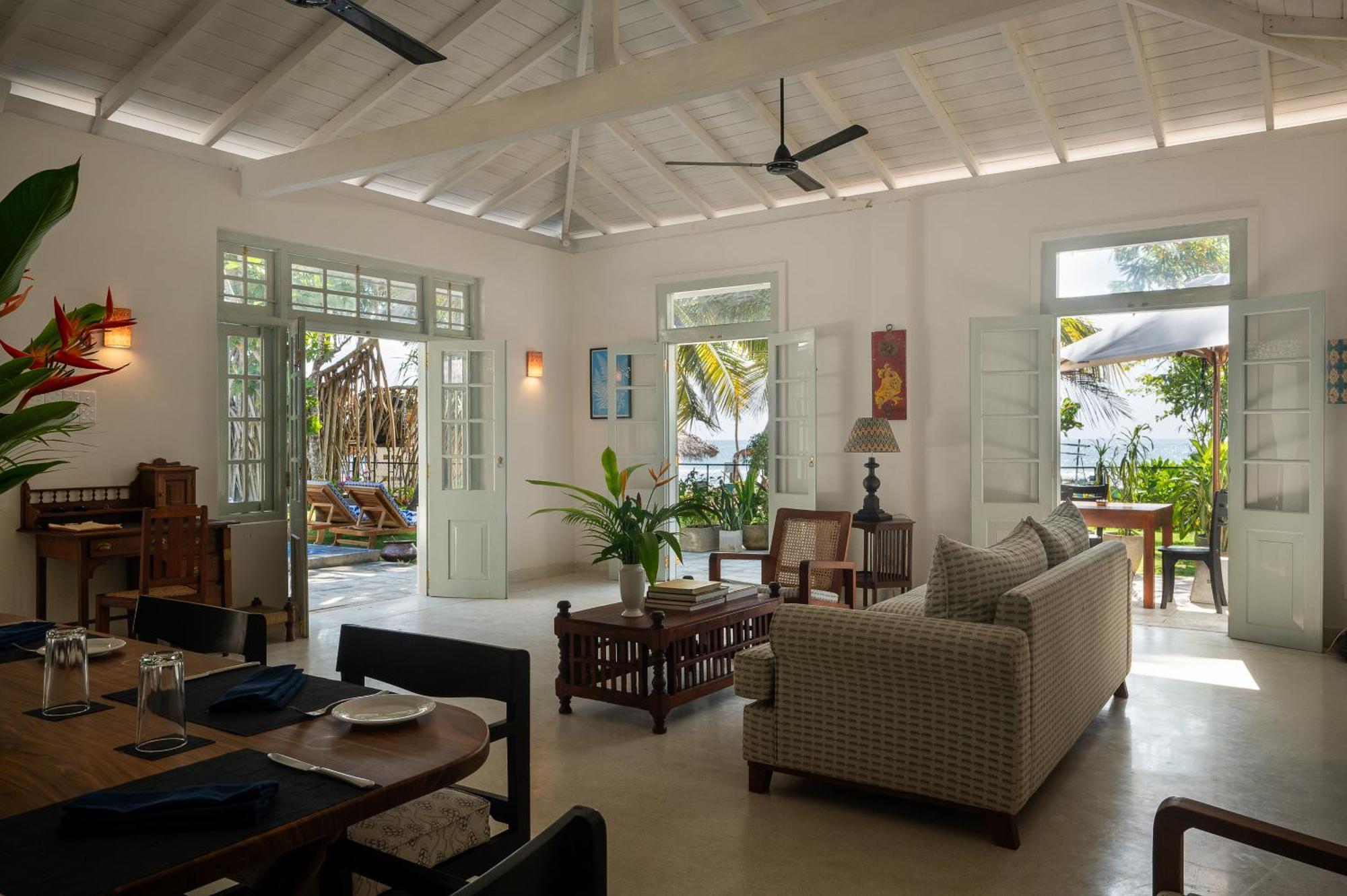 Halcyon Mawella Hotel Tangalle Bagian luar foto