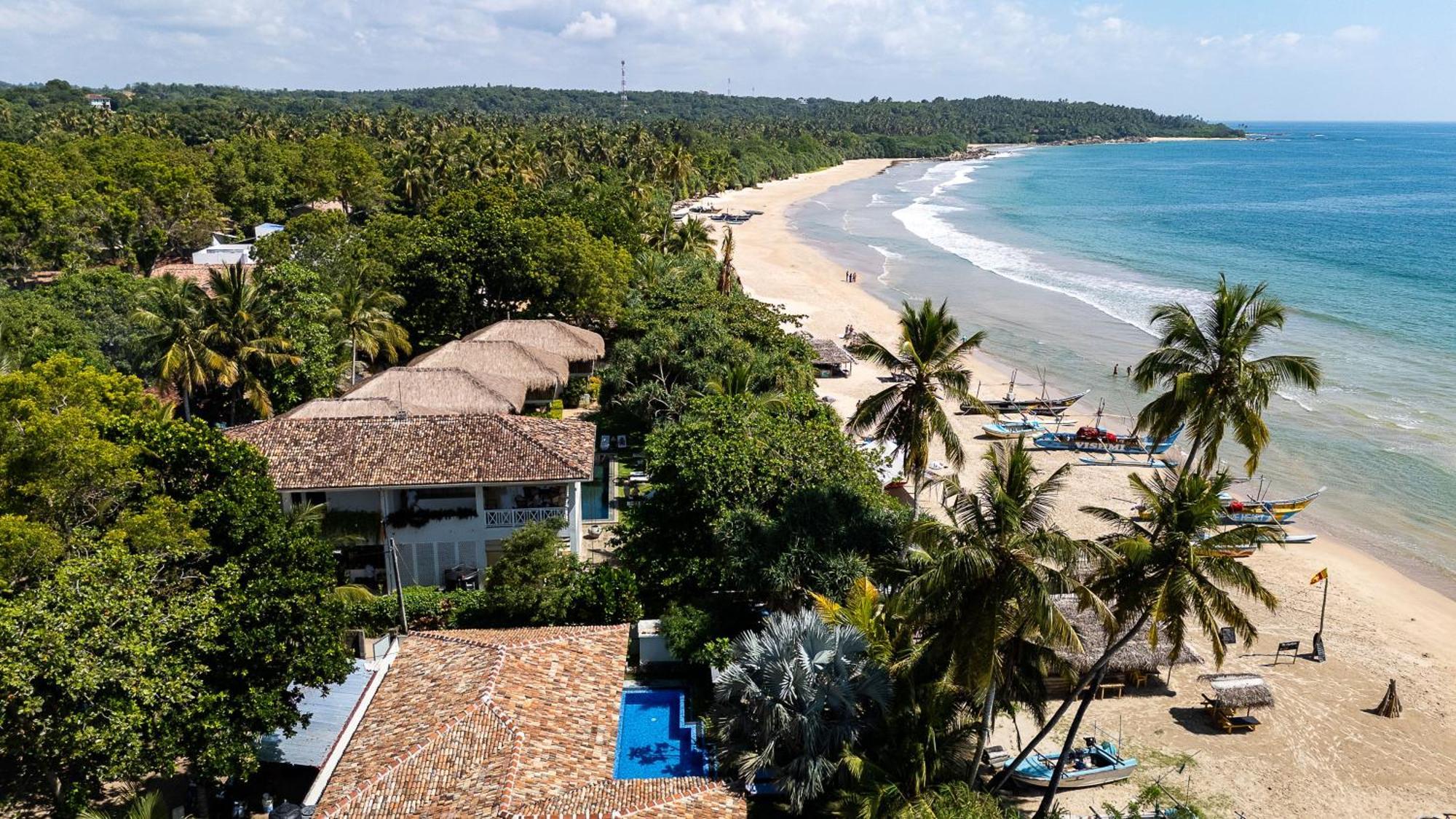 Halcyon Mawella Hotel Tangalle Bagian luar foto